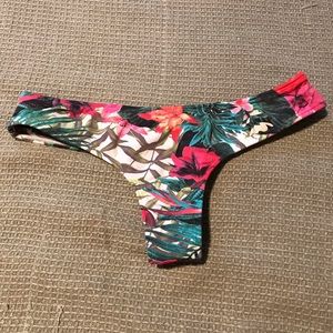 Midori Bikini Whale Tale Bottom - Tropical Print